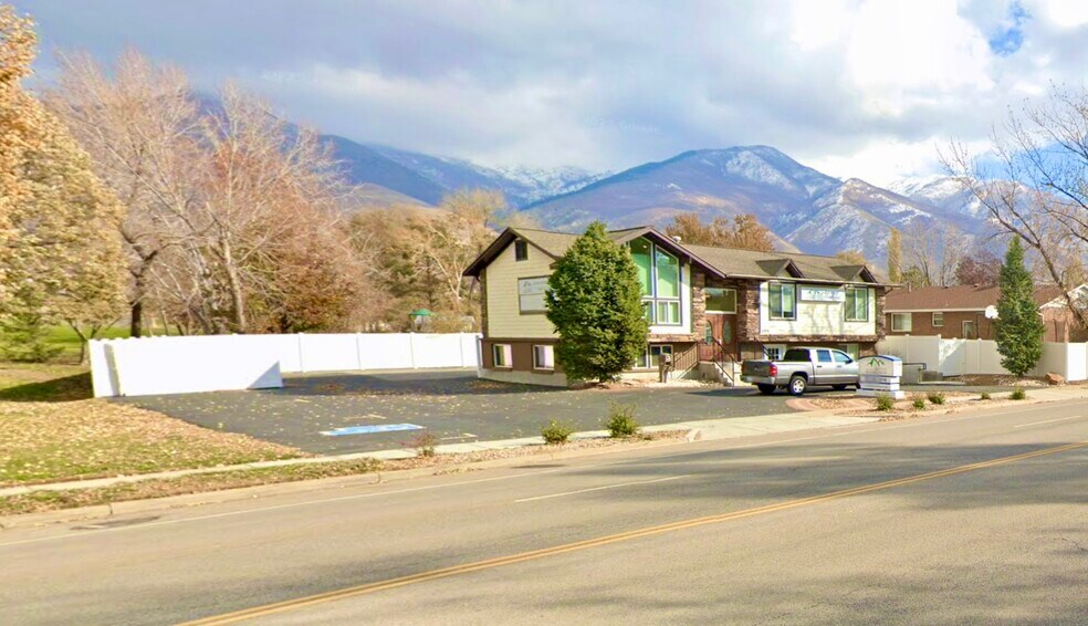 More Photos Of 579 S Main St, Kaysville Office For Sale