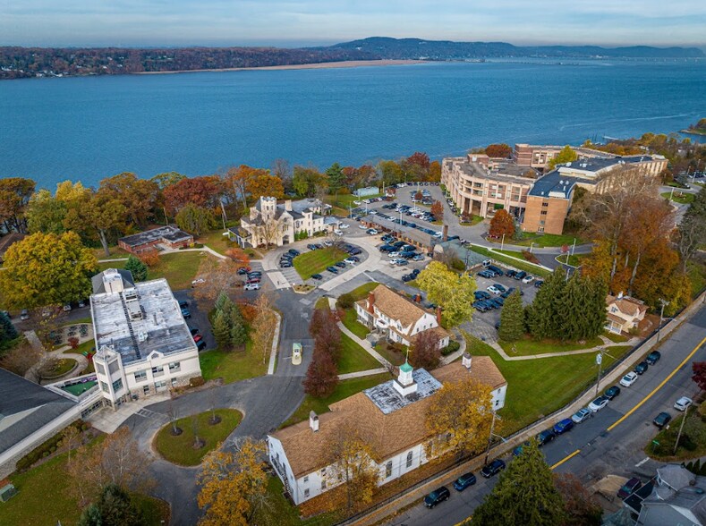 More Photos Of 71 Broadway, Dobbs Ferry Land For Lease
