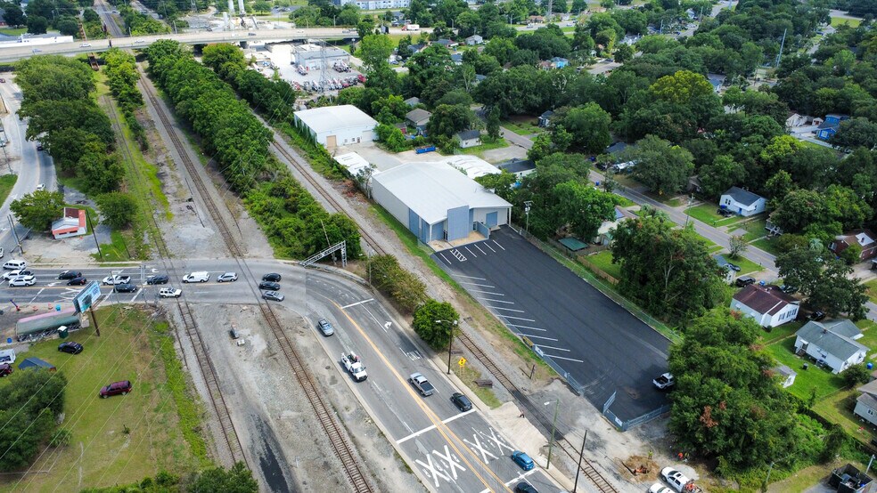 Primary Photo Of 3537 Dorchester Rd, North Charleston Unknown For Lease