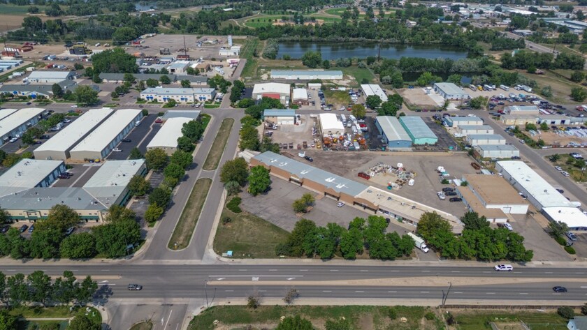More Photos Of 1020 S Garfield Ave, Loveland Warehouse For Sale