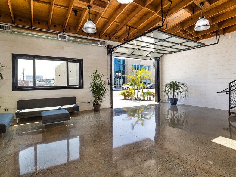 More Photos Of 131 Eucalyptus Dr, El Segundo Office For Lease