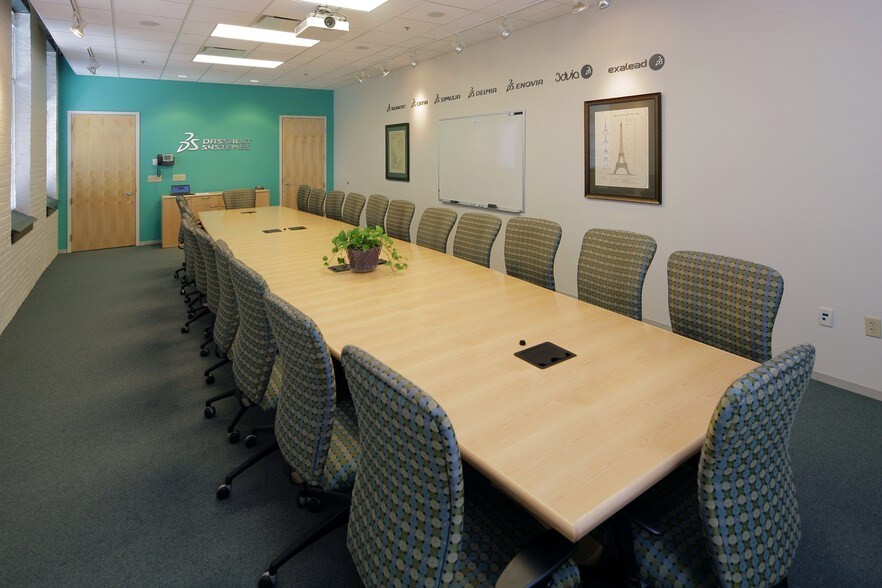 More Photos Of 166 Valley St, Providence Office Residential For Lease