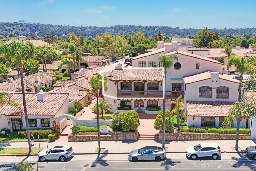 More Photos Of 1525 State St, Santa Barbara Office For Sale