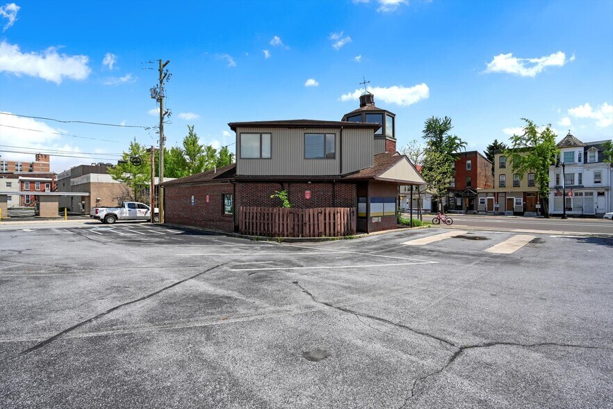 More Photos Of 377 E High St, Pottstown Bank For Sale