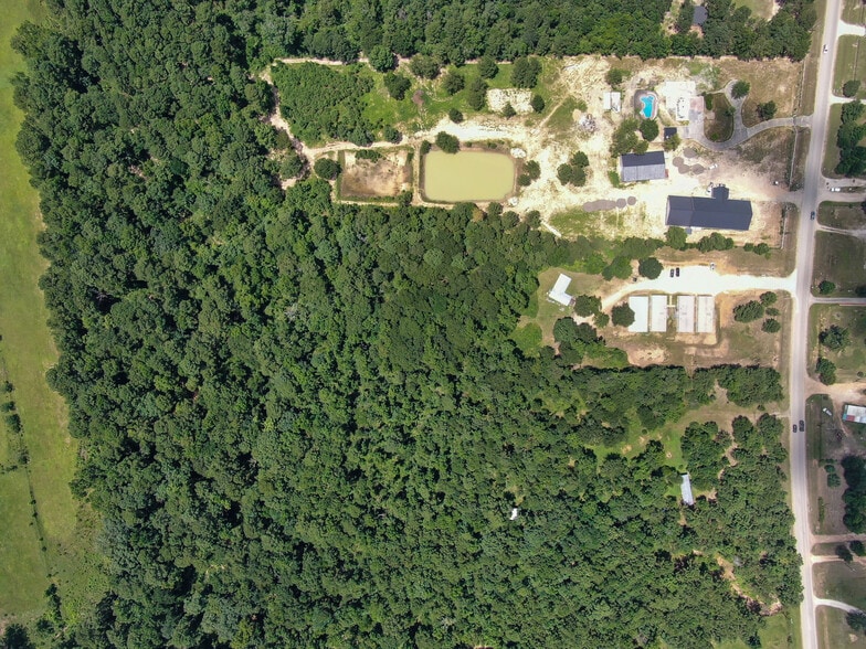 More Photos Of 2426 Crockett Martin Rd, Conroe Multifamily For Sale