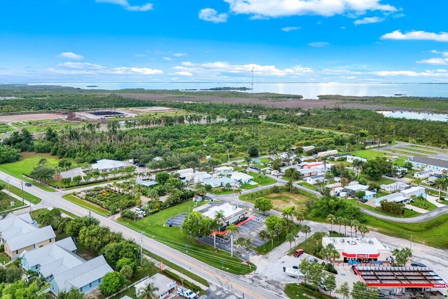 More Photos Of 10493 Stringfellow Rd, Saint James City Storefront Retail Office For Sale