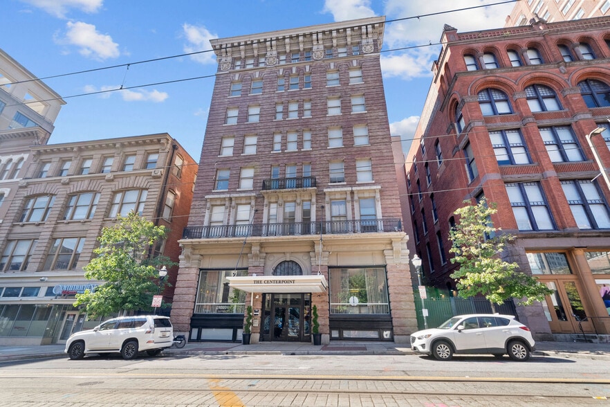 More Photos Of 1-49 N Howard St, Baltimore Unknown For Lease
