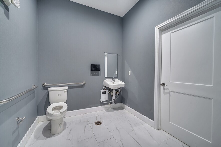 More Photos Of 560 Barry St, Orlando Land For Sale