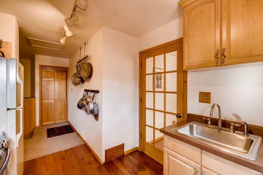 More Photos Of 2145 Kipling St, Lakewood Office Residential For Sale
