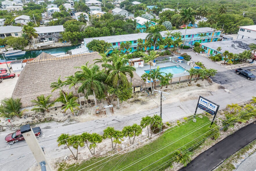 More Photos Of 27340 Overseas Hwy, Ramrod Key Hotel For Sale