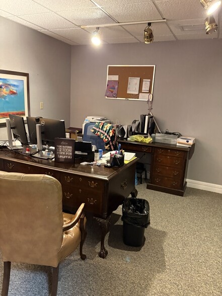 More Photos Of 2400 Harbor Blvd, Port Charlotte Medical For Sale