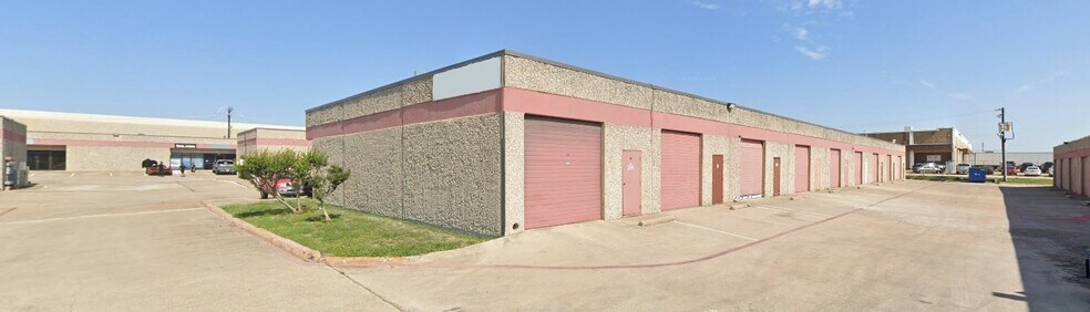 More Photos Of 2100 S Great Southwest Pky, Grand Prairie Unknown For Lease