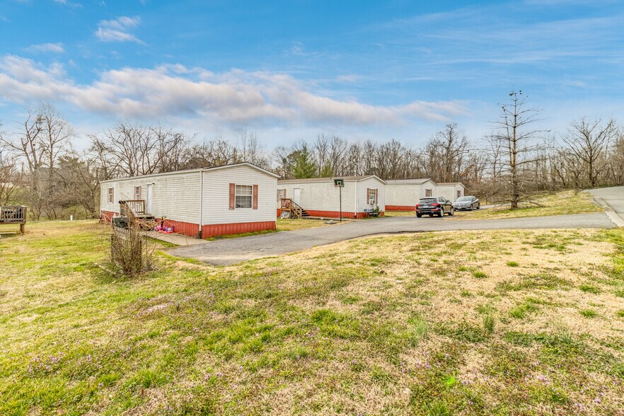 More Photos Of 1600 Page St, Springfield Manufactured Housing Mobile Home Park For Sale