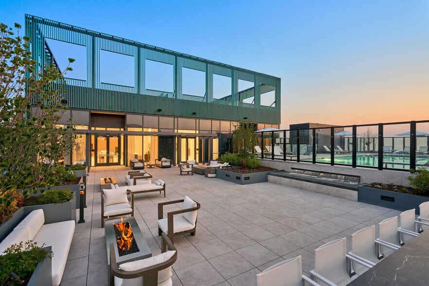 More Photos Of 3030 S Potomac Ave, Arlington Multifamily For Sale