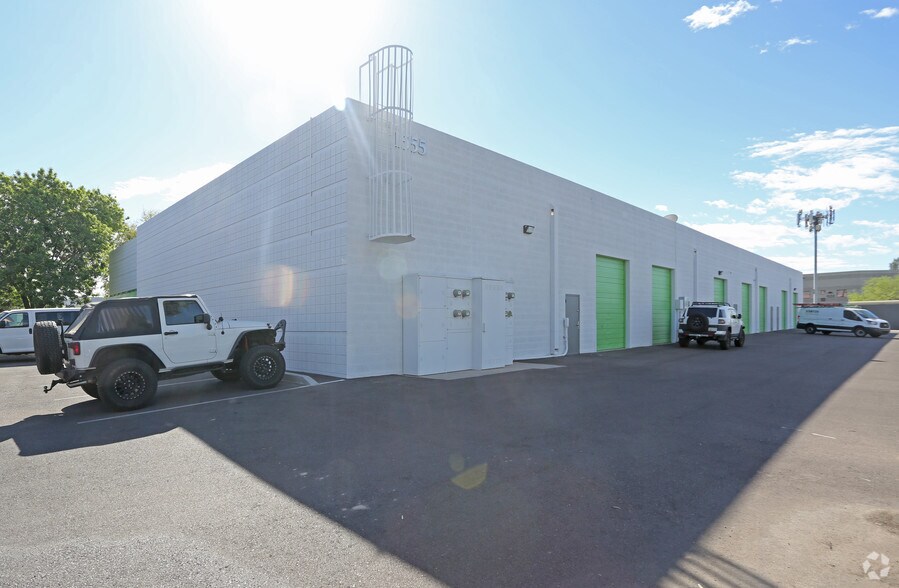 More Photos Of 1575 W University Dr, Tempe Unknown For Lease