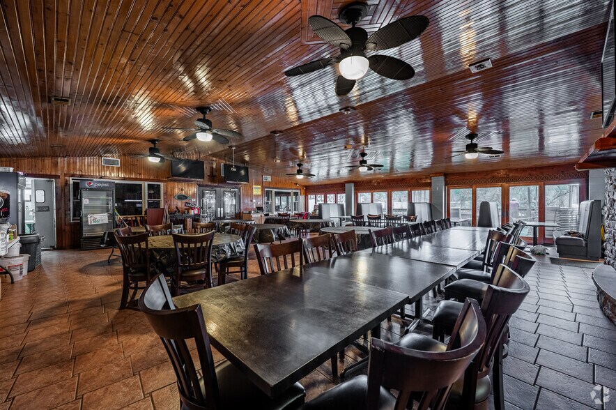 More Photos Of 30 12th St, Wellsburg Restaurant For Sale
