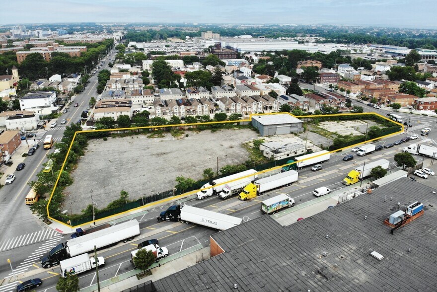 More Photos Of 651 Fountain Ave, Brooklyn Truck Terminal For Lease