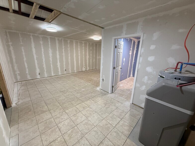 More Photos Of 121 Old Spell rd, Saint George Flex For Sale