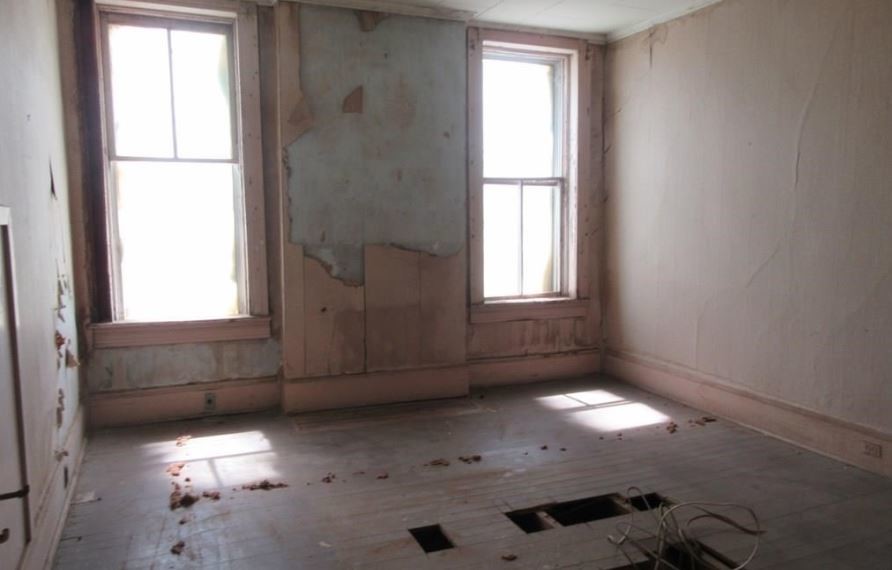 More Photos Of 117 North St E, Talladega Office For Sale