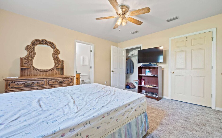 More Photos Of 1083 SW County Road 351, Mayo Land For Sale