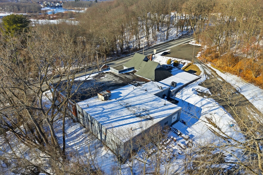 More Photos Of 330 Fuller Rd, Chicopee Distribution For Sale