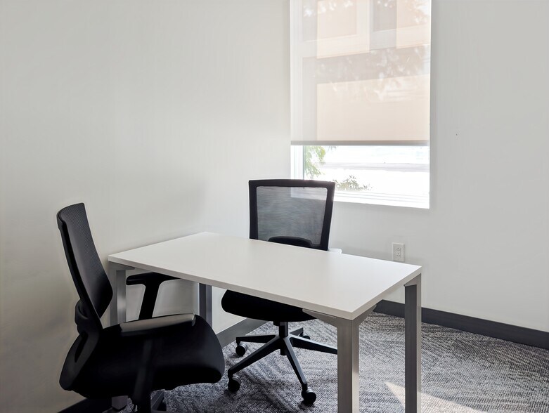 More Photos Of 2564 US Highway 1, Lawrence Township Cumberland Coworking Space