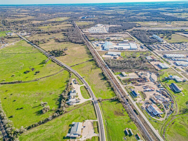 More Photos Of 9310 S Business 6, Navasota Land For Sale