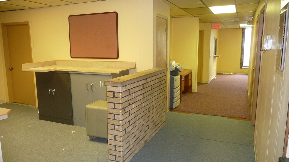 More Photos Of 215-225 S Allison Ave, Xenia Medical For Sale