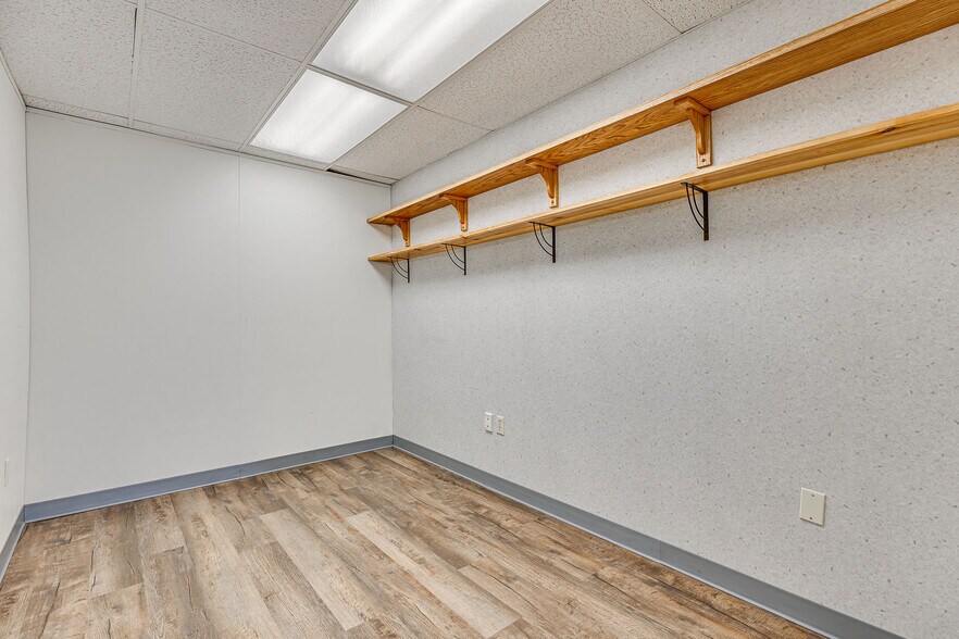 More Photos Of 831 Michigan Ave, Sheboygan Healthcare For Sale