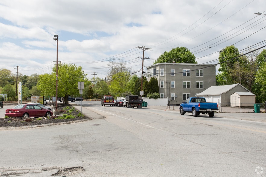 More Photos Of 19-49 Airport Rd, Fitchburg Unknown For Lease