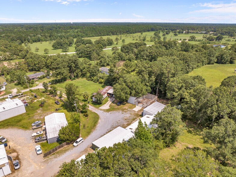 More Photos Of 15001 S Mills Rd, Gulfport Warehouse For Sale