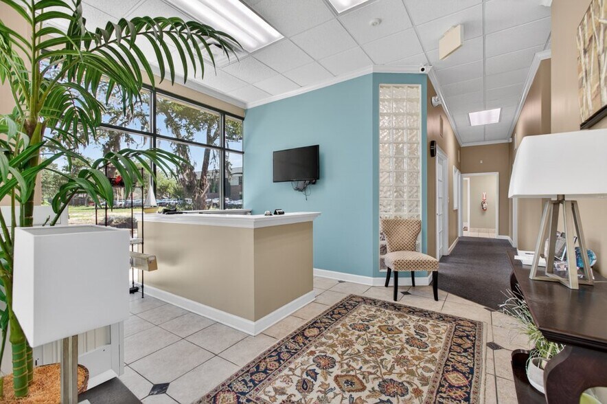 More Photos Of 12276 San Jose Blvd, Jacksonville Medical For Sale