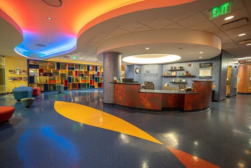 More Photos Of 1 Campus Martius, Detroit Office For Lease