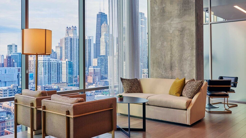 More Photos Of 221 W Hubbard St, Chicago Apartments For Lease