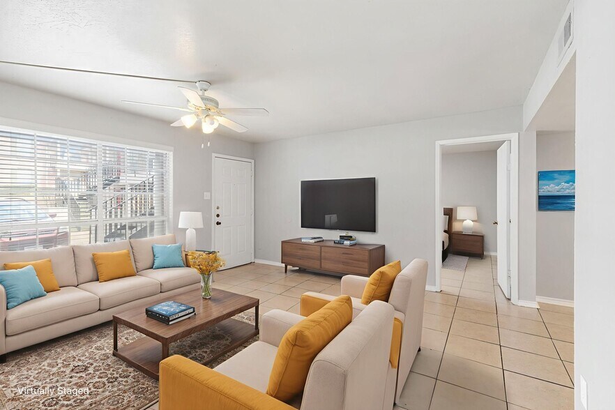 More Photos Of 2451 Lake Rd, Huntsville Apartments For Sale