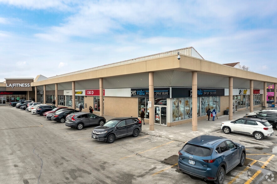 More Photos Of 3003 Danforth Ave, Toronto Storefront For Lease