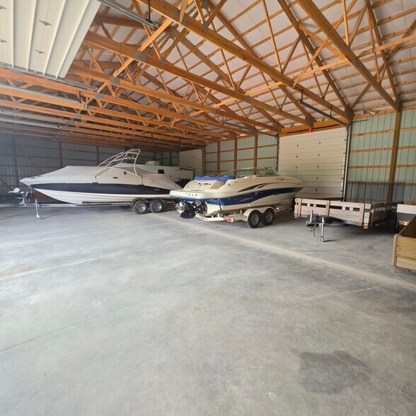 More Photos Of W6131 Schroth Ln, Greenville Light Distribution For Sale