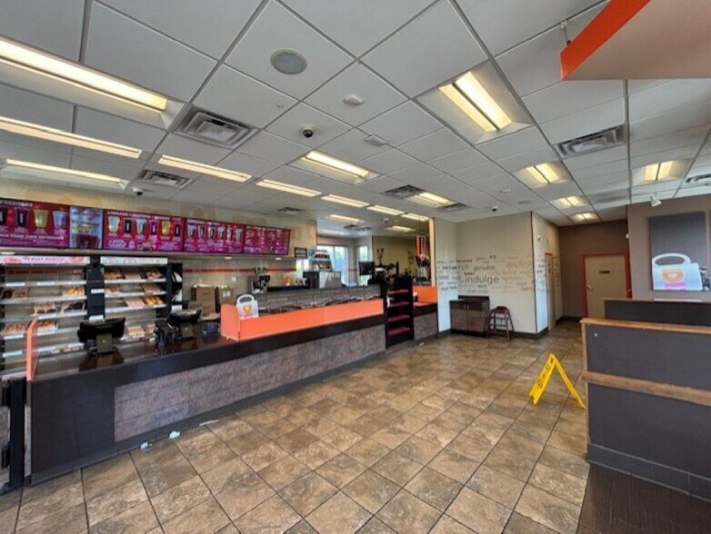 More Photos Of 1389 & 1399 Dixwell Ave, Hamden General Retail For Sale