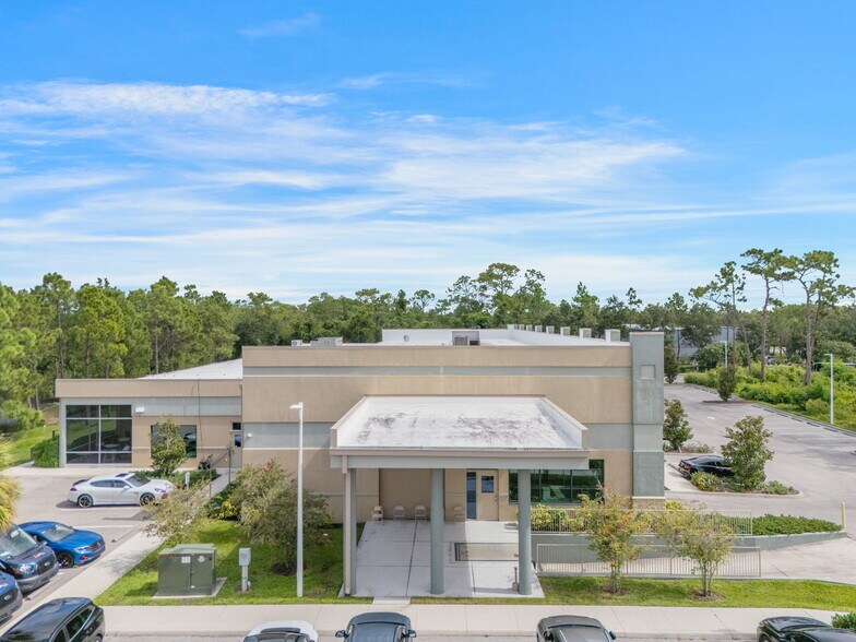 More Photos Of 5110 Lena Rd, Bradenton Office For Sale