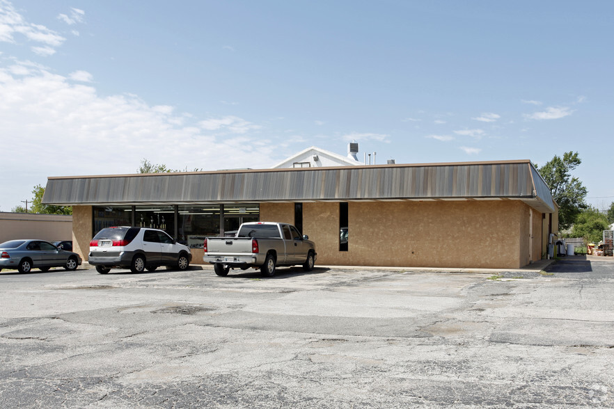 Primary Photo Of 1202 N Flood Ave, Norman Auto Repair For Sale