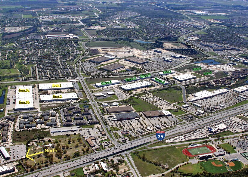 More Photos Of 600 Center Ridge Dr, Austin Flex For Lease