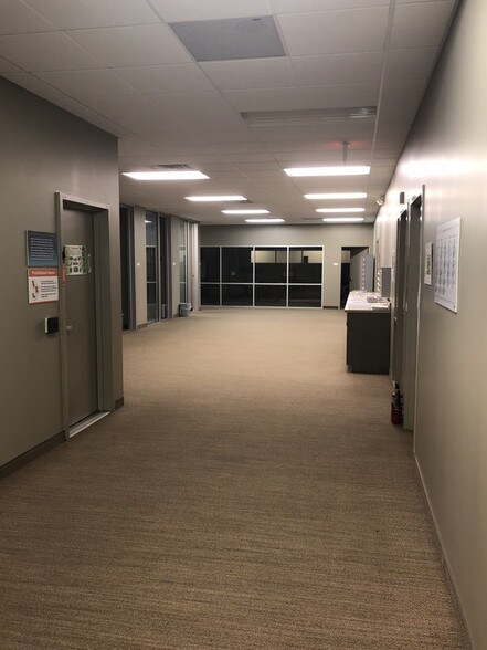 More Photos Of 3060 Little Hills Expy, Saint Charles Office For Lease