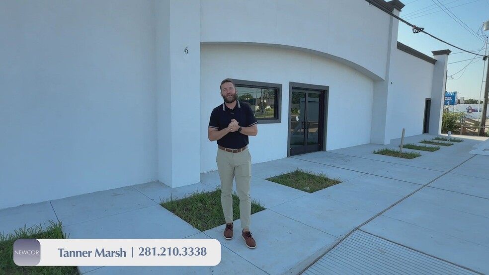 Primary Photo Of 2004 N Frazier St, Conroe Theater Concert Hall For Sale