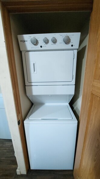 More Photos Of 129 S Church St, Whitewater Multifamily For Sale