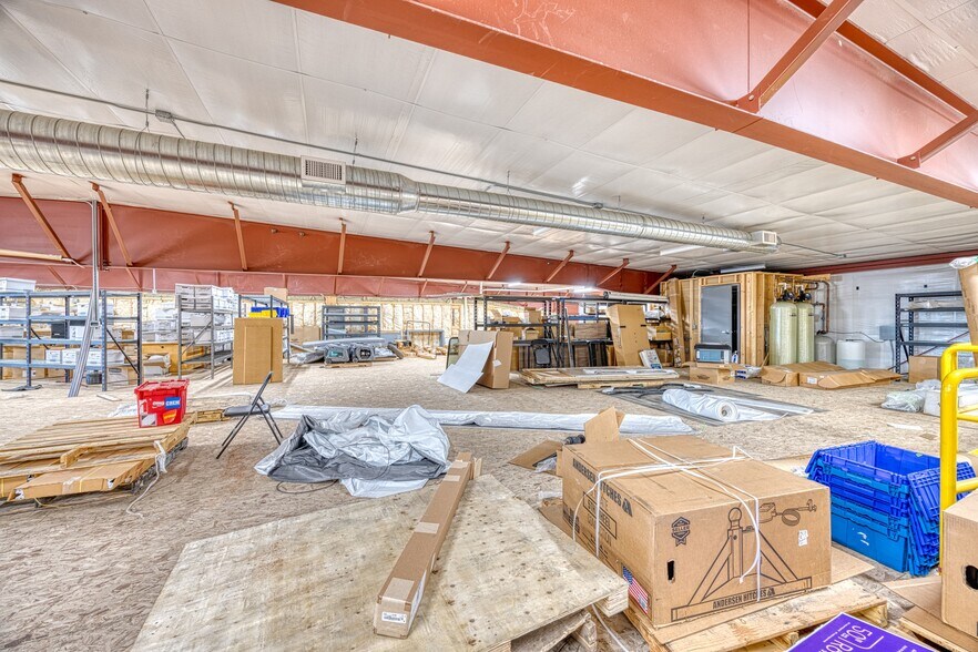 More Photos Of 3928 Tri Hill Frontage Rd, Great Falls Auto Dealership For Sale