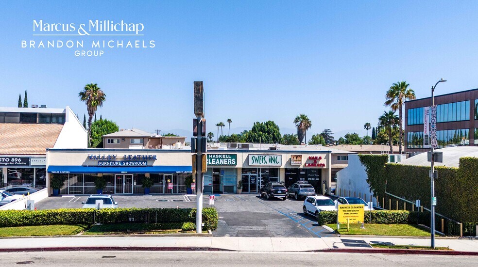 More Photos Of 15603-15607 Ventura Blvd, Encino General Retail For Sale