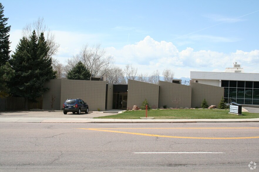 More Photos Of 6931 S Yosemite St, Englewood Office For Sale