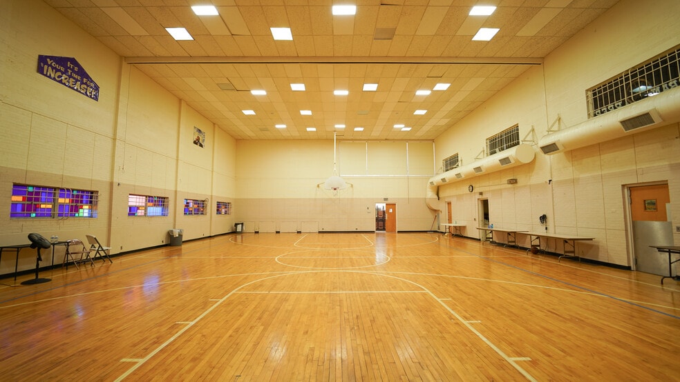 More Photos Of 1130 S. Broadway, Wichita Religious Facility For Sale