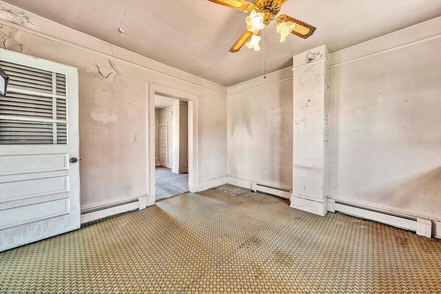 More Photos Of 5422 Franklin Rd SW, Roanoke Office For Sale