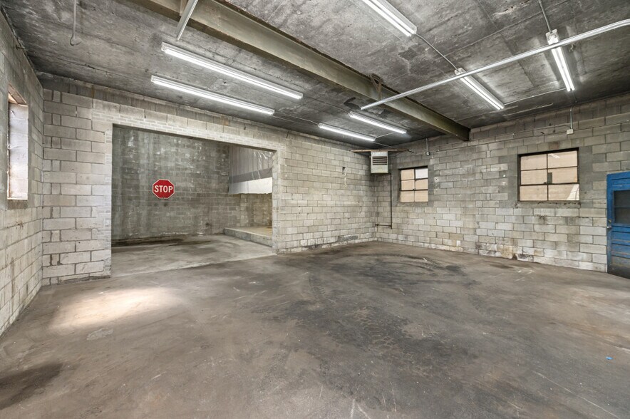 More Photos Of 11 Marlboro St, Malden Warehouse For Lease